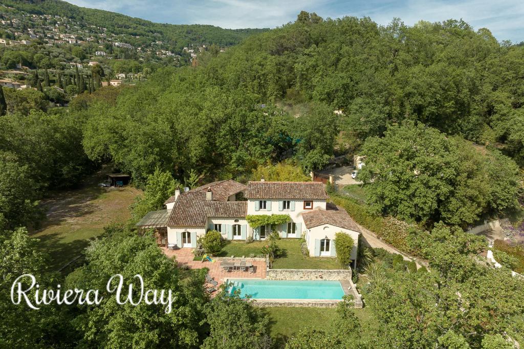 8 room villa in Grasse, photo #9, listing #94114608
