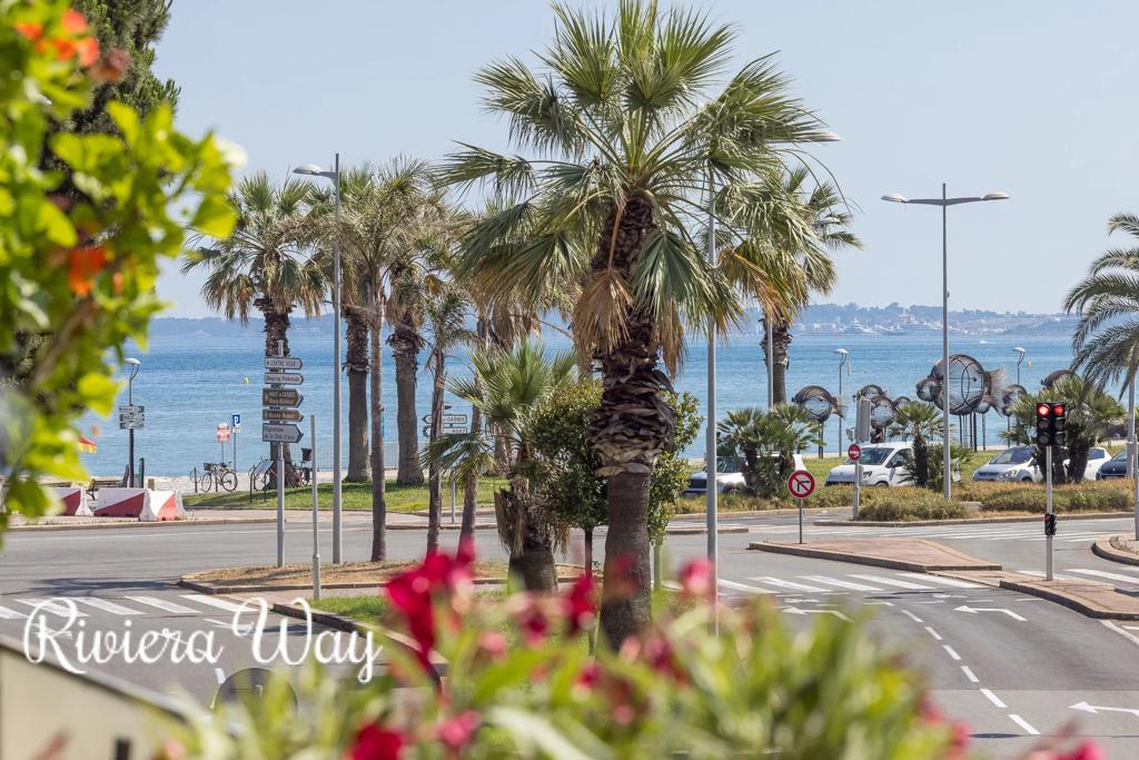 3 room apartment in Cagnes-sur-Mer, photo #3, listing #103435542