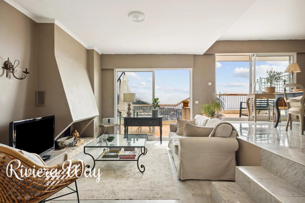 Apartment in Villefranche-sur-Mer, photo #7, listing #93380994