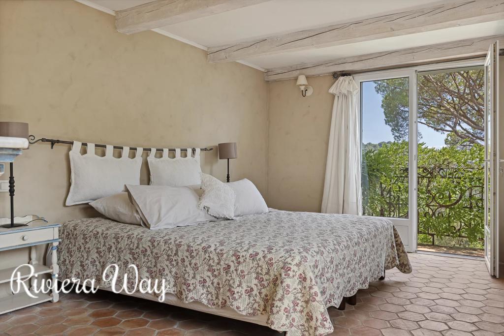 11 room villa in La Roquette-sur-Siagne, photo #10, listing #99277794