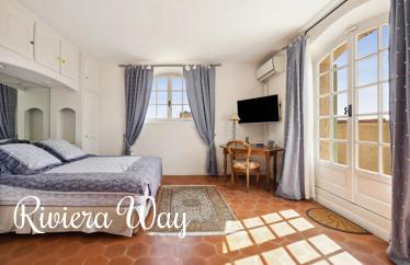 8 room villa in Opio