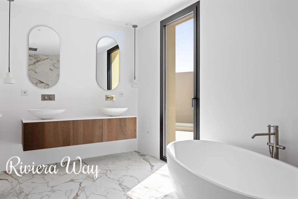 Villa in Èze, photo #7, listing #106650180