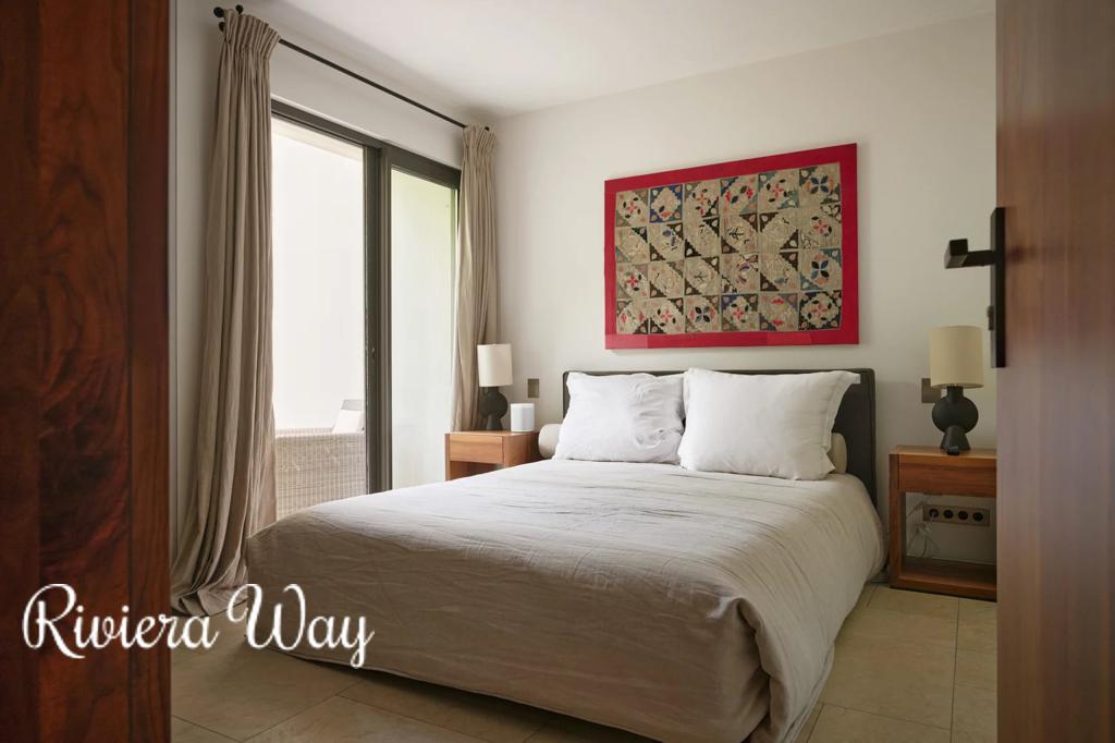 6 room villa in Saint-Tropez, photo #3, listing #102742164
