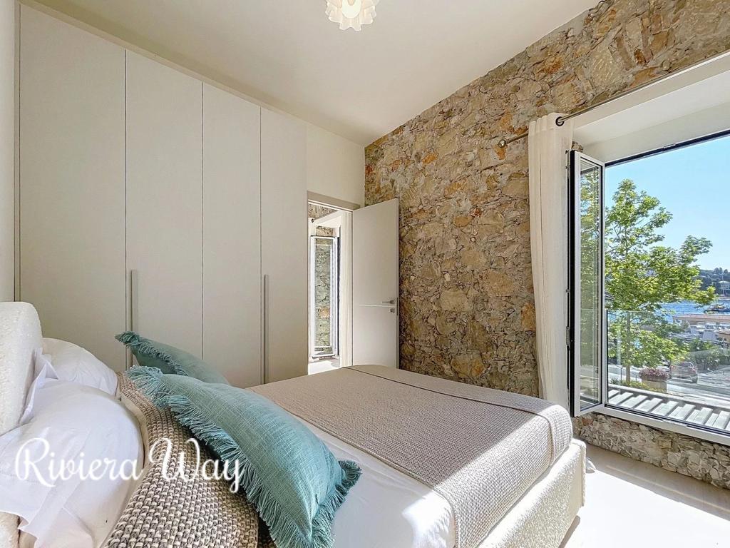 3 room apartment in Villefranche-sur-Mer, photo #8, listing #103014198