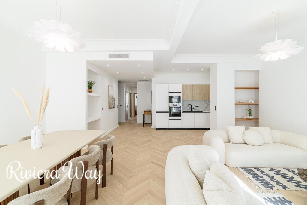 4 room apartment in Le Carré d'Or, 120 m², photo #3, listing #106035678