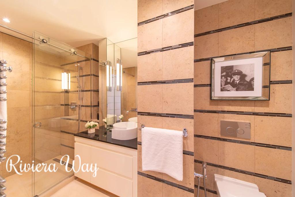 3 room apartment in Cannes, photo #9, listing #106918896