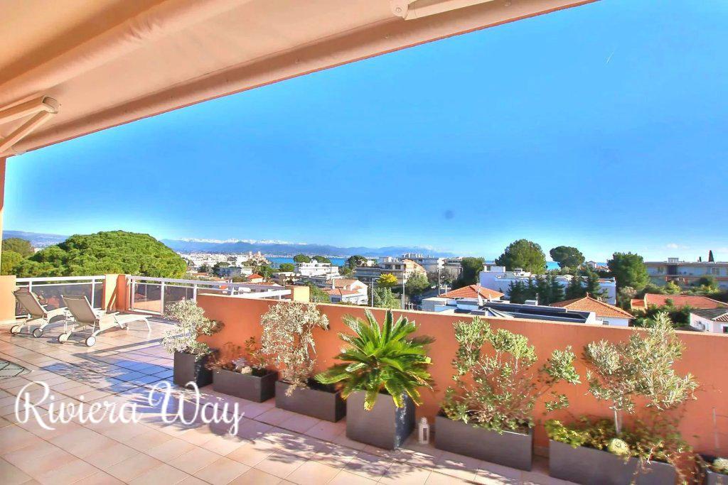4 room apartment in Antibes, 229 m², photo #4, listing #103197486