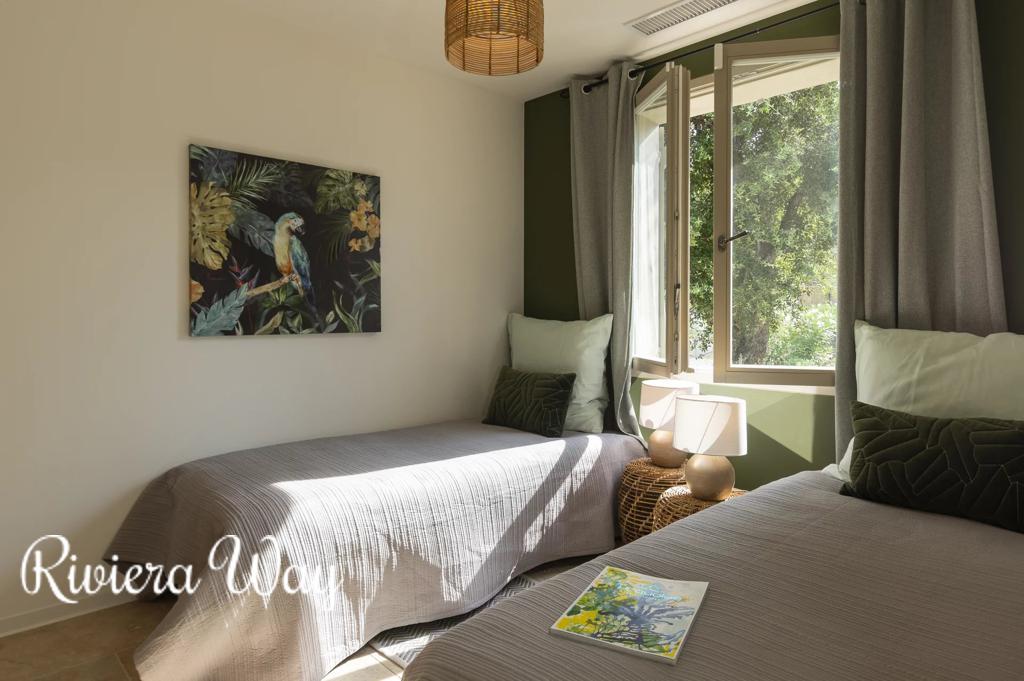 6 room villa in Saint-Tropez, photo #3, listing #103938198