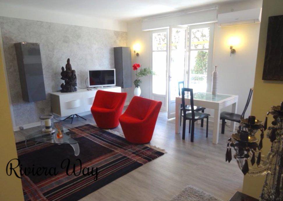 Apartment in Cannes, 53 m², photo #3, listing #80936268