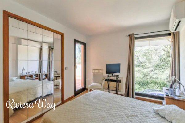 6 room villa in Biot, 270 m², photo #9, listing #77883414