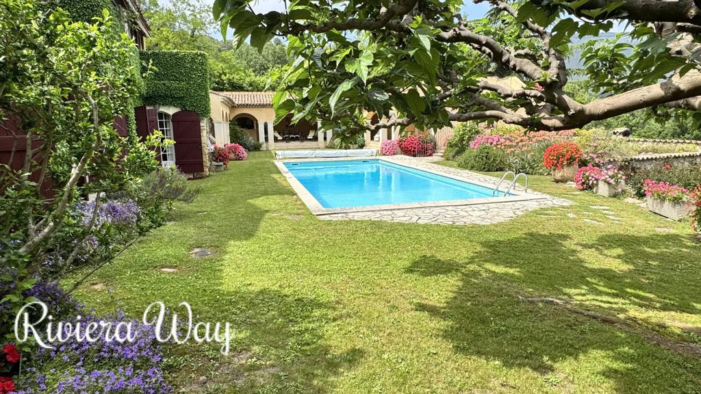 16 room villa in Cabris, photo #10, listing #103975662
