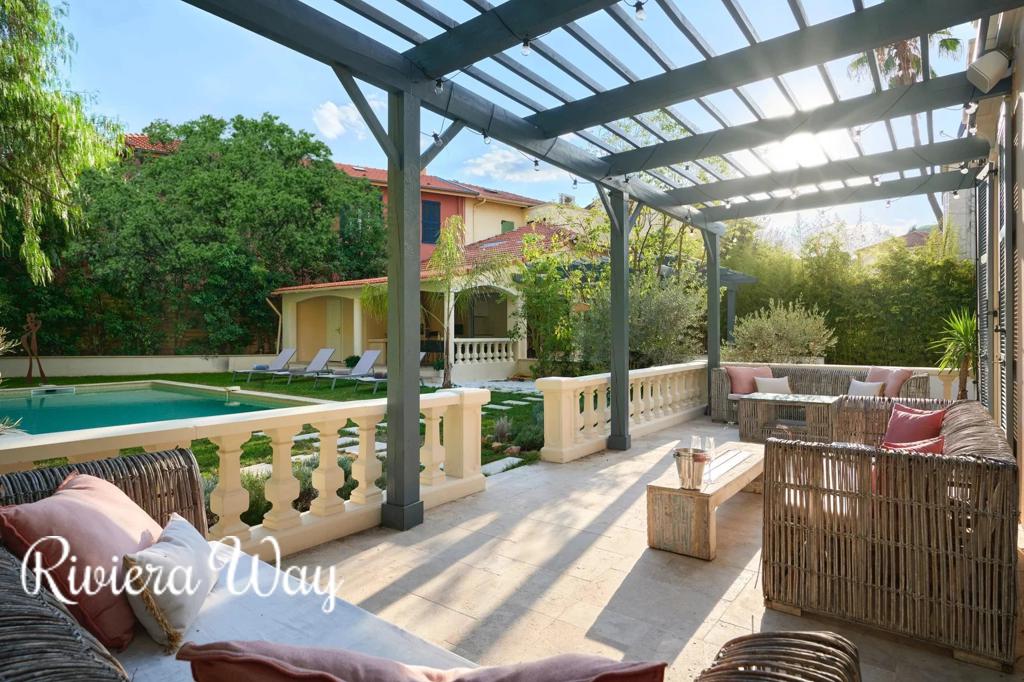 Villa in Cannes, photo #6, listing #102950526