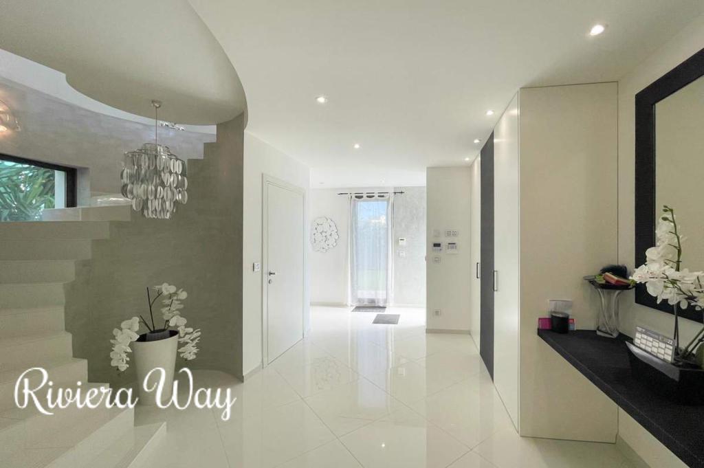 5 room villa in Roquebrune — Cap Martin, 250 m², photo #9, listing #86302944
