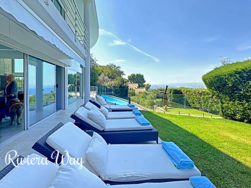 6 room villa in Villefranche-sur-Mer, photo #2, listing #100307088