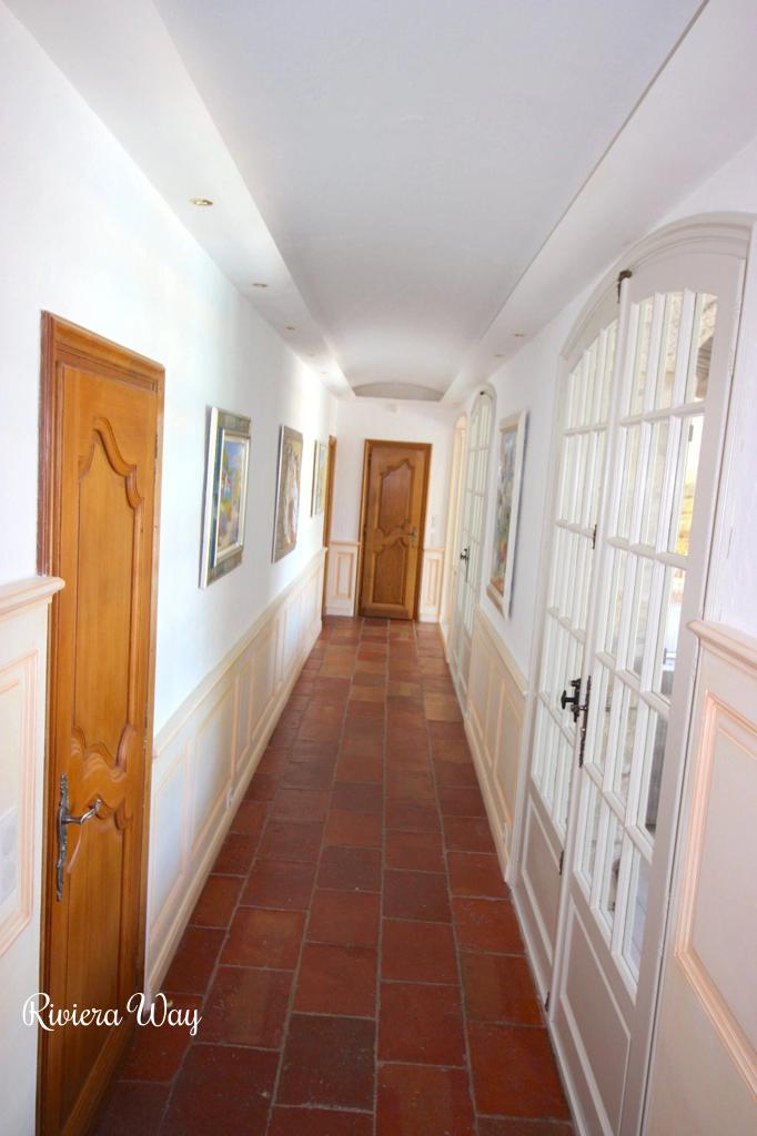 10 room villa in Vallauris, photo #10, listing #83427960