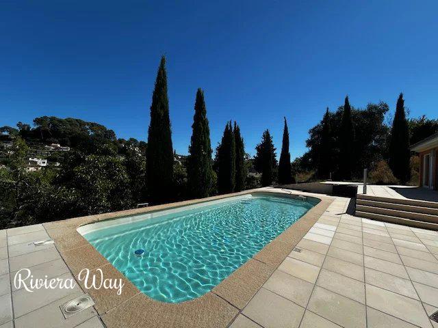 5 room villa in Mougins, photo #9, listing #103467378