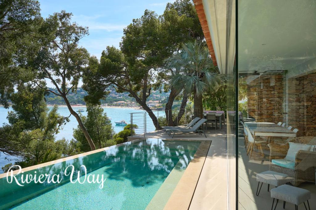 7 room villa in Le Lavandou, photo #6, listing #103109706