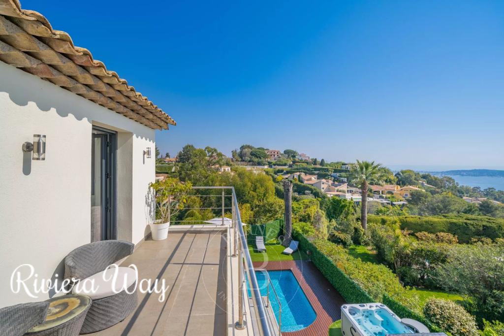 8 room villa in Vallauris, photo #8, listing #88314954