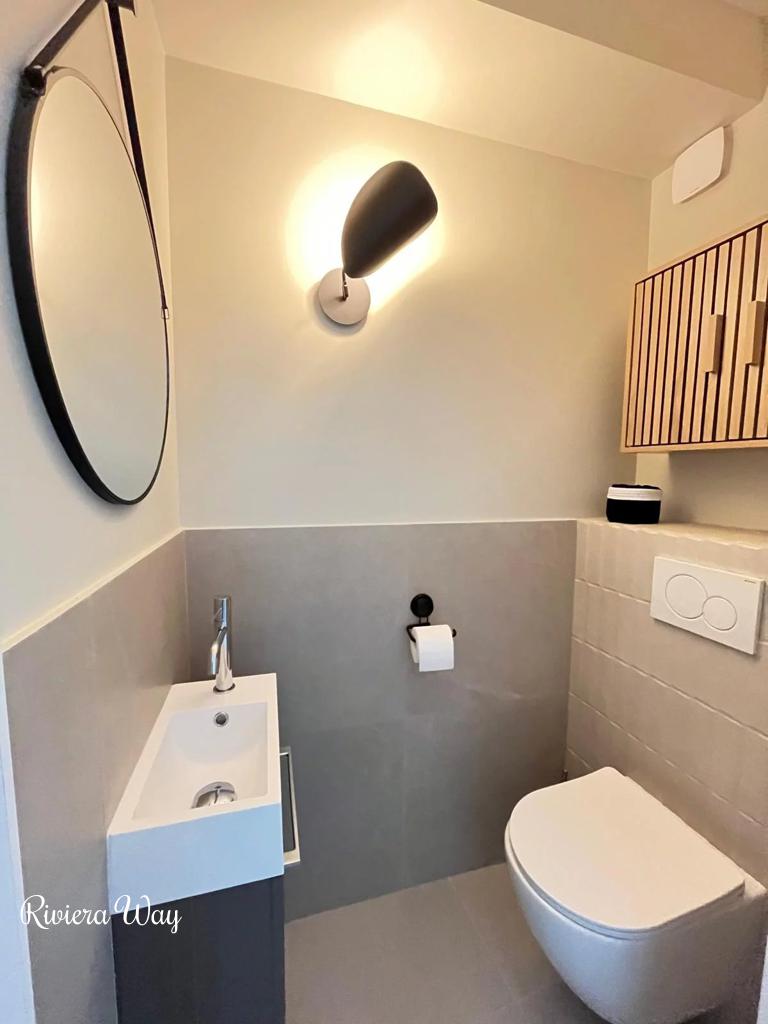 2 room apartment in Le Cannet, photo #5, listing #104216406