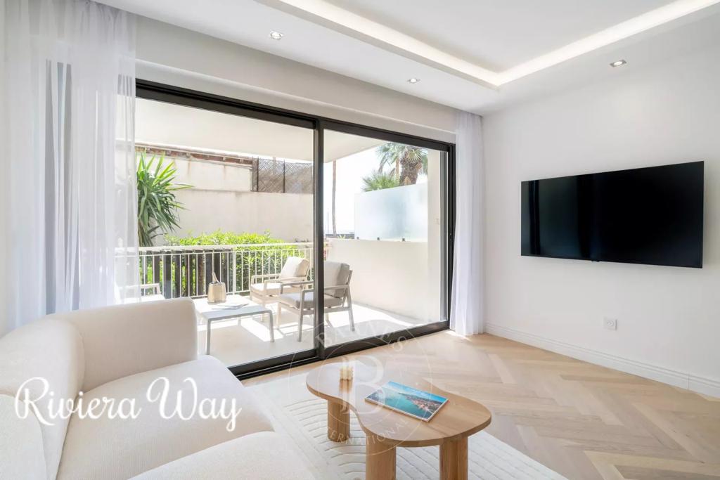 3 room apartment in Cannes, photo #8, listing #100189278