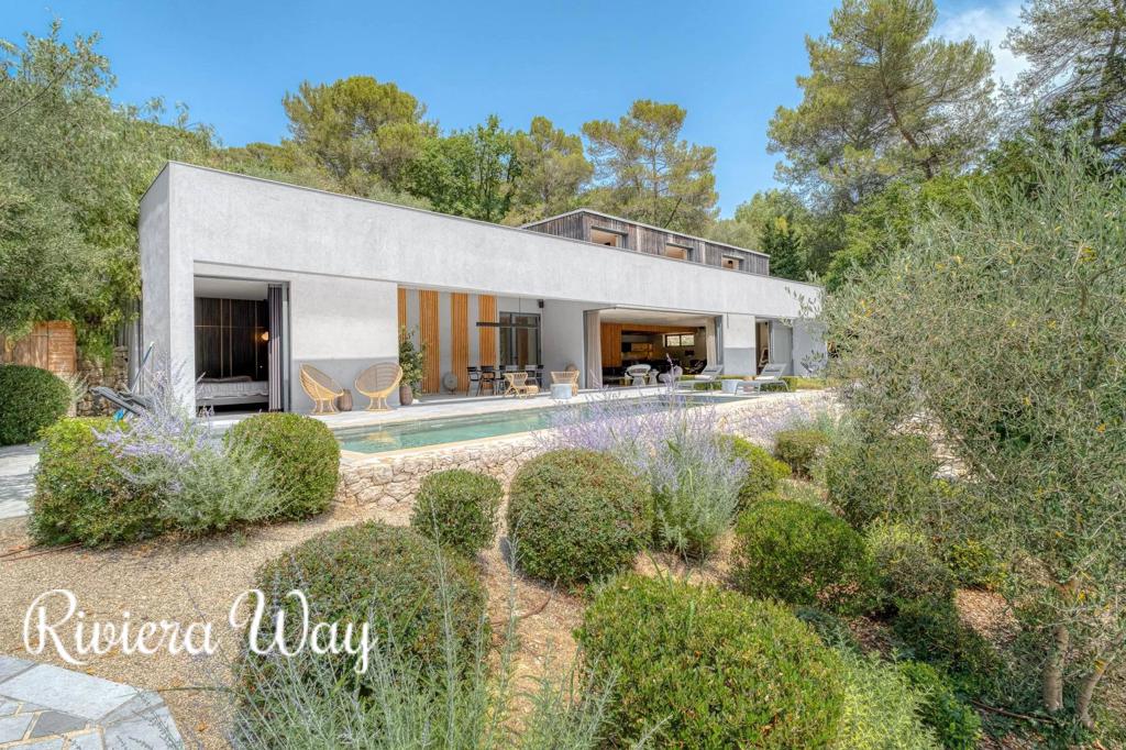 Villa in Valbonne, photo #1, listing #106437030