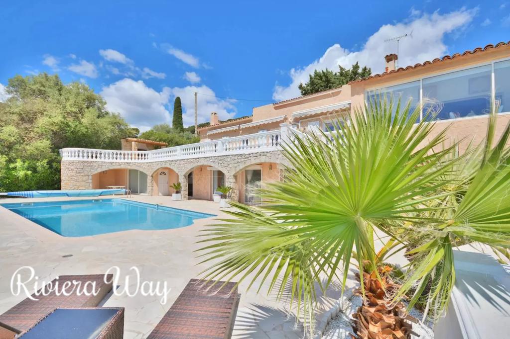 11 room villa in Cannes, photo #6, listing #90902658