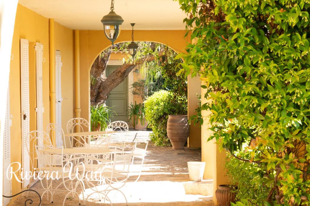 20 room villa in Mougins, photo #5, listing #99395814
