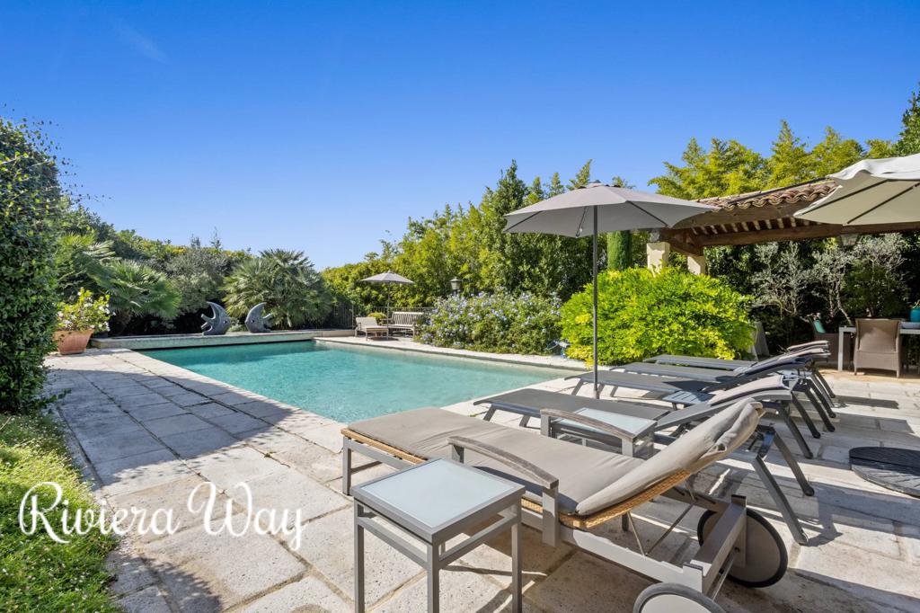 6 room villa in Mougins, photo #3, listing #104216364