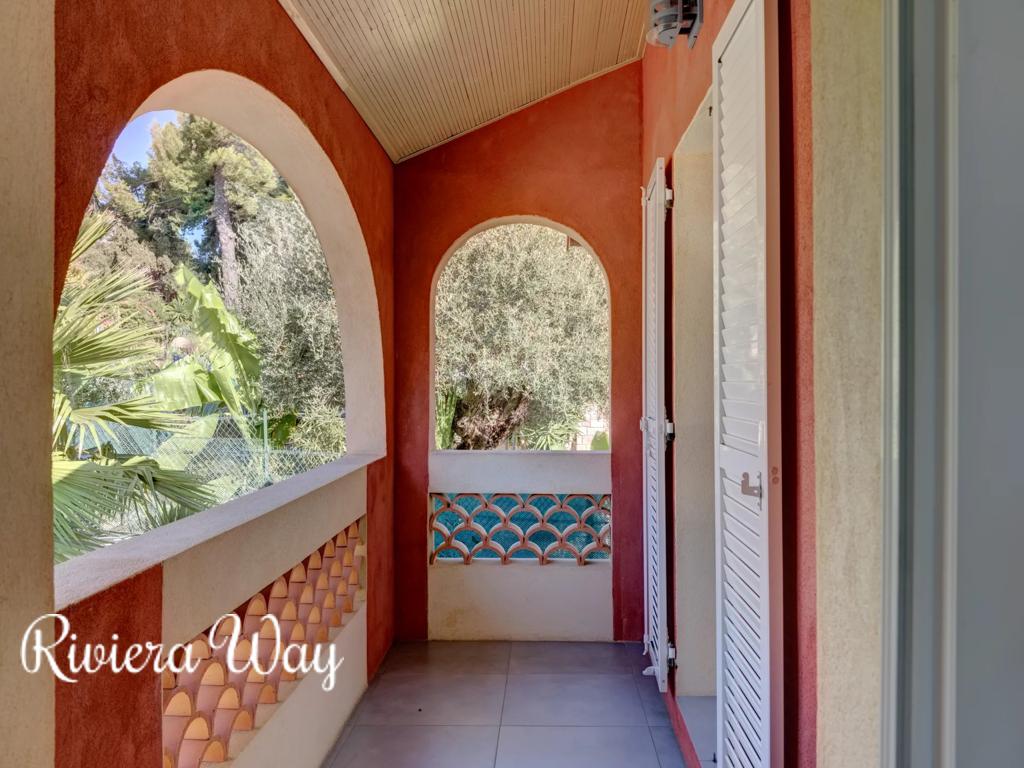 5 room villa in Cap d'Antibes, photo #6, listing #105552132