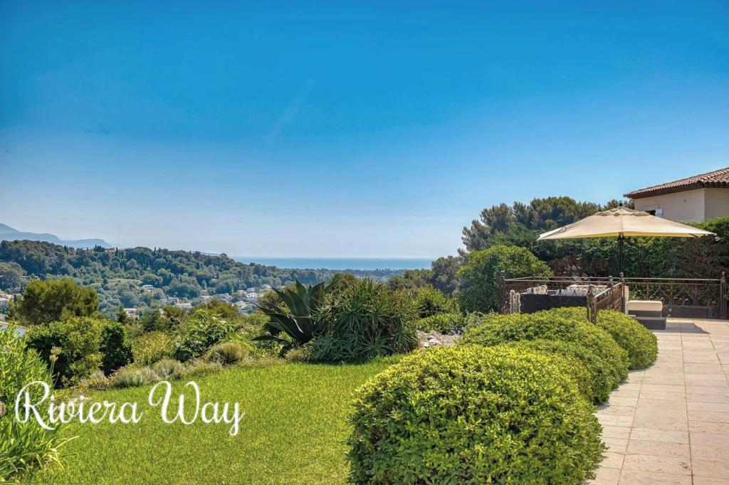 7 room villa in Biot, photo #3, listing #106571976