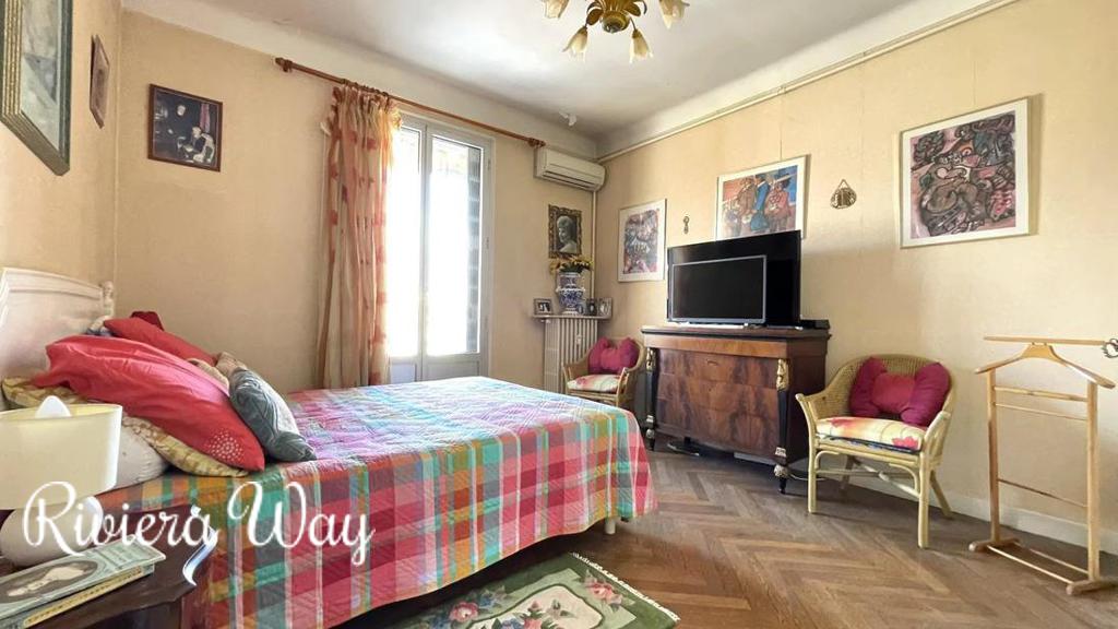 4 room apartment in Le Carré d'Or, 156 m², photo #4, listing #106035594