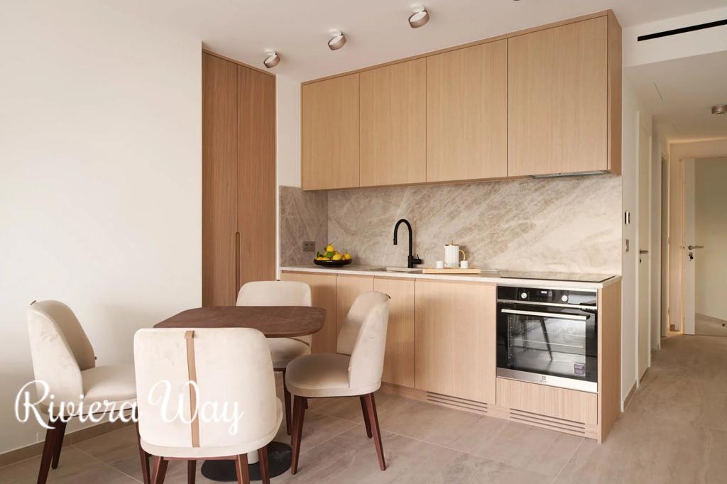 2 room apartment in Boulevard de la Croisette, photo #4, listing #105750876
