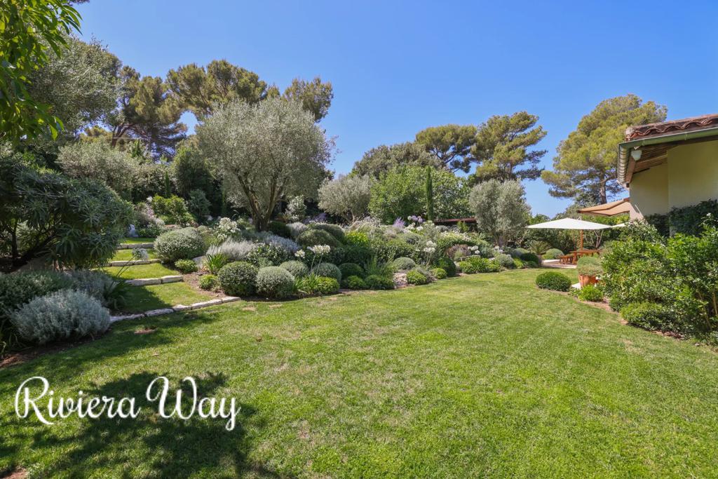 Villa in Le Cannet, photo #5, listing #106028790