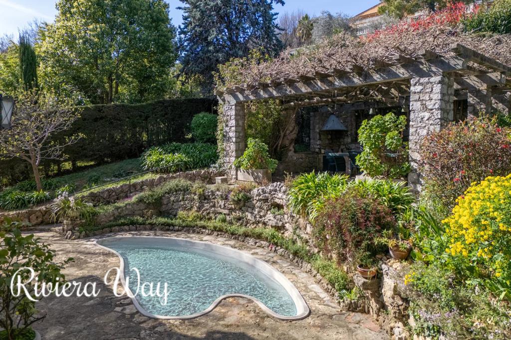 5 room villa in Mougins, photo #3, listing #105818790