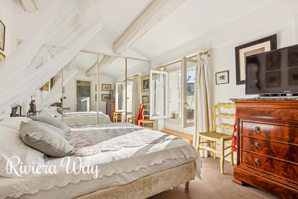 3 room apartment in Antibes, photo #4, listing #104966022