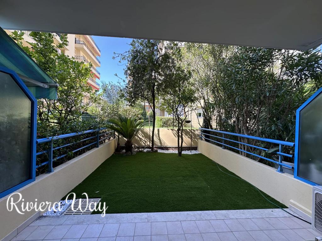 1 room apartment in Roquebrune — Cap Martin, photo #3, listing #103867680