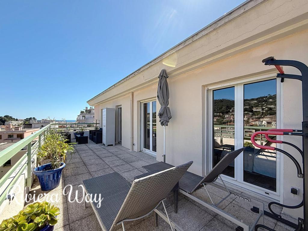 5 room apartment in Le Cannet, photo #9, listing #102973500