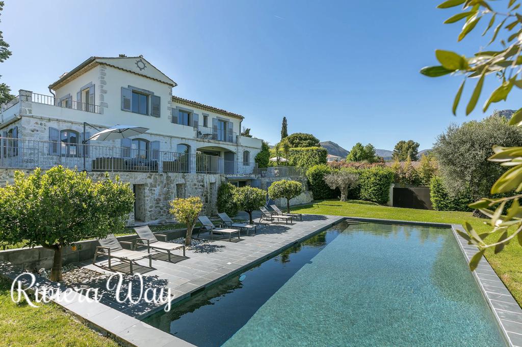 7 room villa in La Gaude, photo #1, listing #104324052