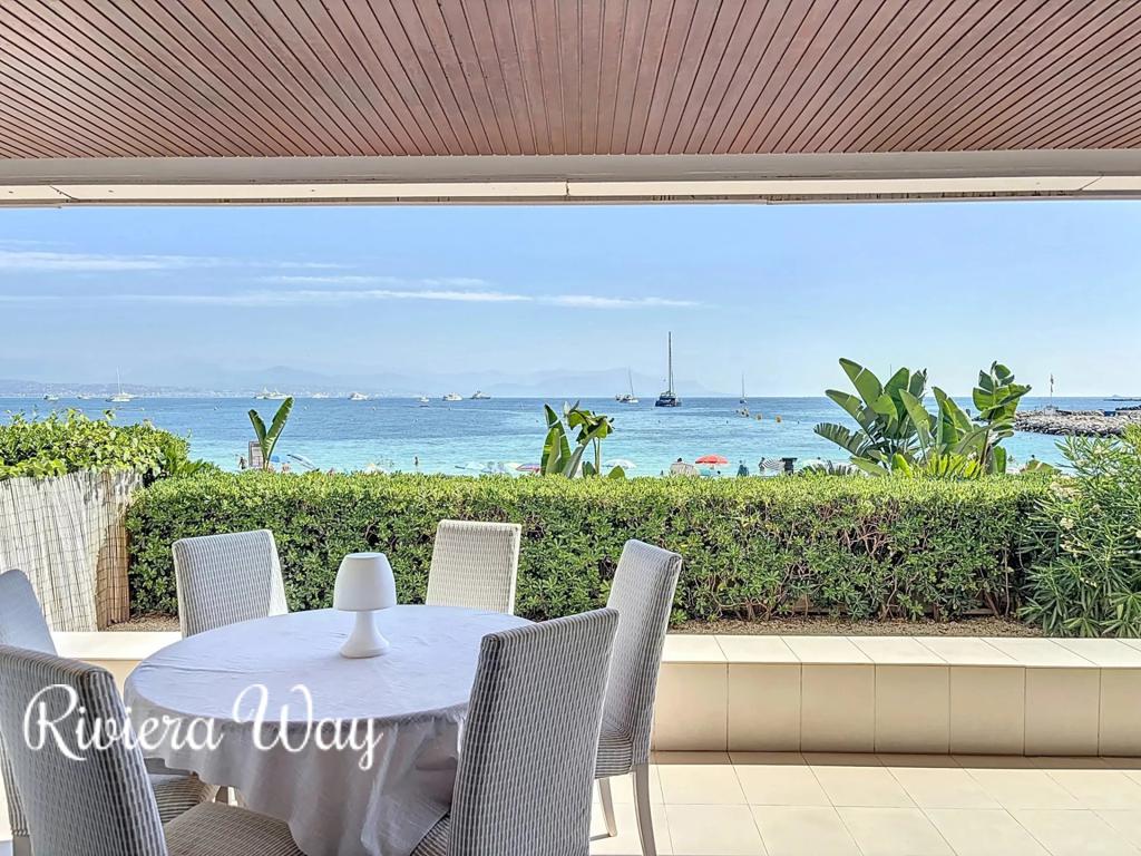 4 room apartment in Cap d'Antibes, photo #1, listing #106322538