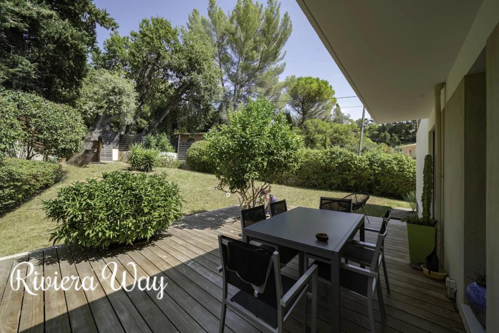 5 room villa in Mougins, photo #5, listing #103975158