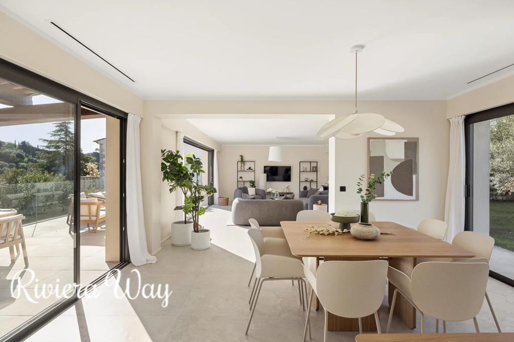 7 room villa in Saint-Paul-de-Vence, photo #8, listing #106093344