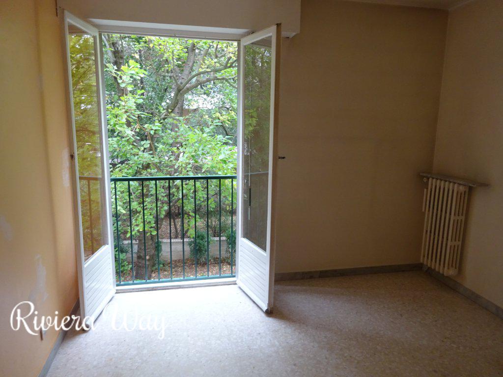 Apartment in Toulon, 64 m², photo #4, listing #80780868