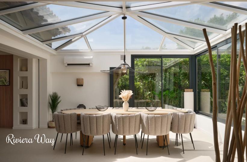 Villa in La Croix-Valmer, 370 m², photo #7, listing #104698566