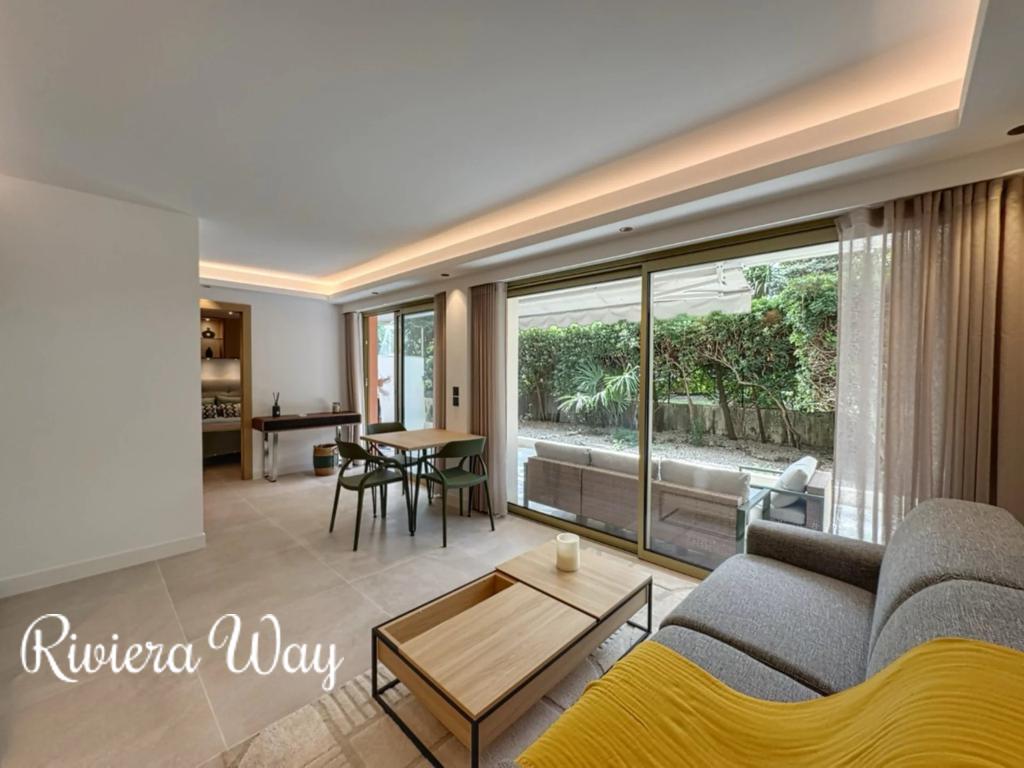 2 room apartment in Californie - Pezou, photo #5, listing #104604990