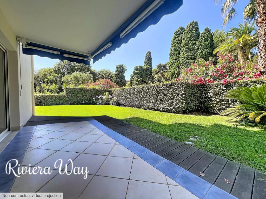 3 room apartment in Antibes, photo #2, listing #106609104