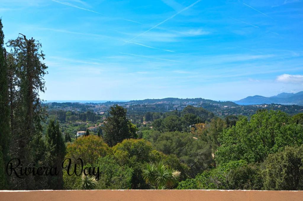 7 room villa in Mougins, photo #3, listing #97413792