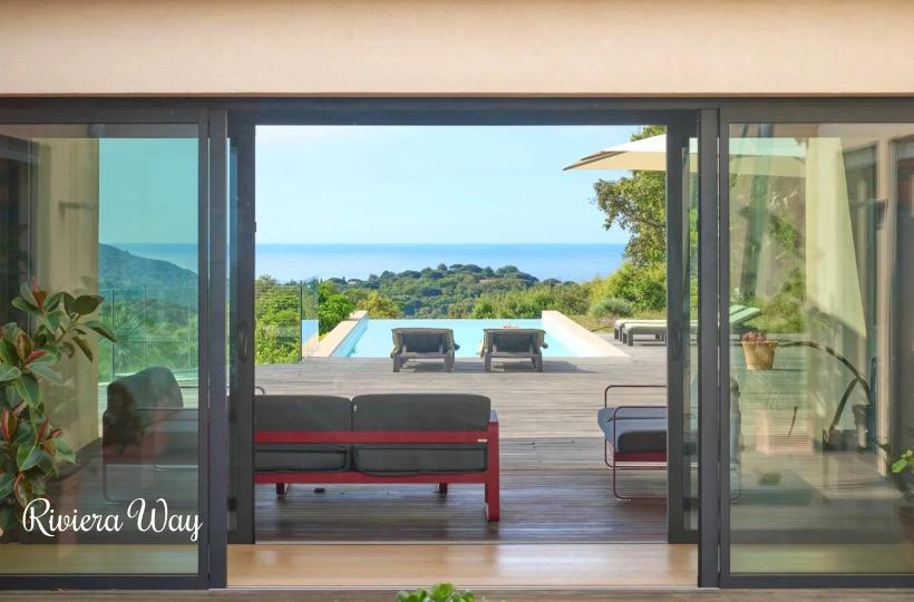 Villa in La Croix-Valmer, 340 m², photo #6, listing #104698524