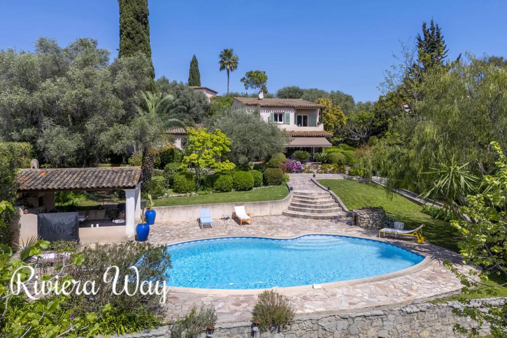 7 room villa in Mougins, photo #7, listing #103075182