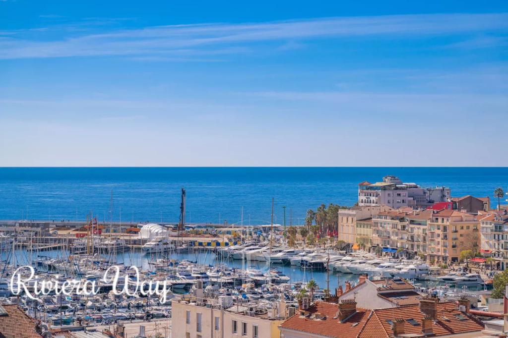 4 room apartment in Cannes, photo #8, listing #87580878