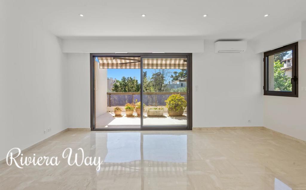 3 room apartment in Le Cannet, photo #1, listing #105137256